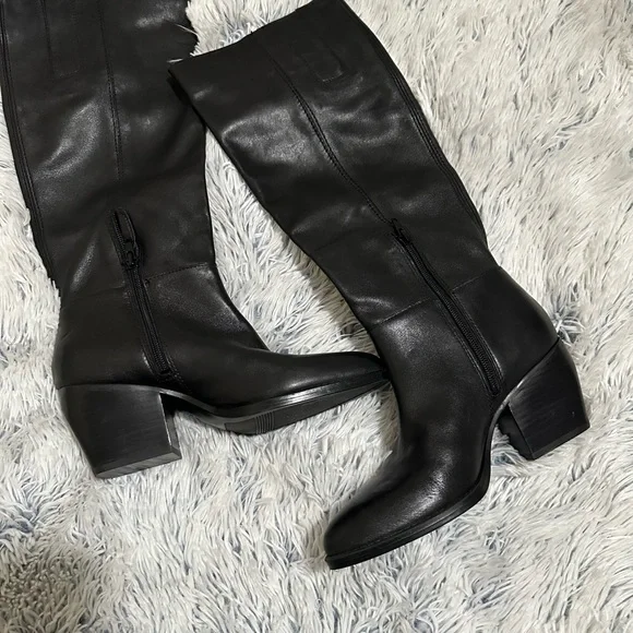 Cowgirl Style Boots - Picture 1 of 3